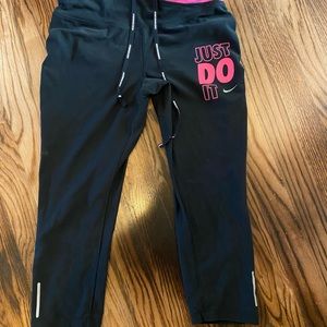 Nike capris